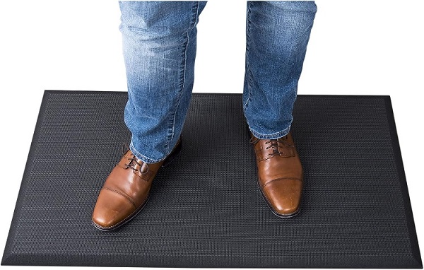 Utilizing Fatigue Mats with Stand-Up Desks_ImageOne Orlando